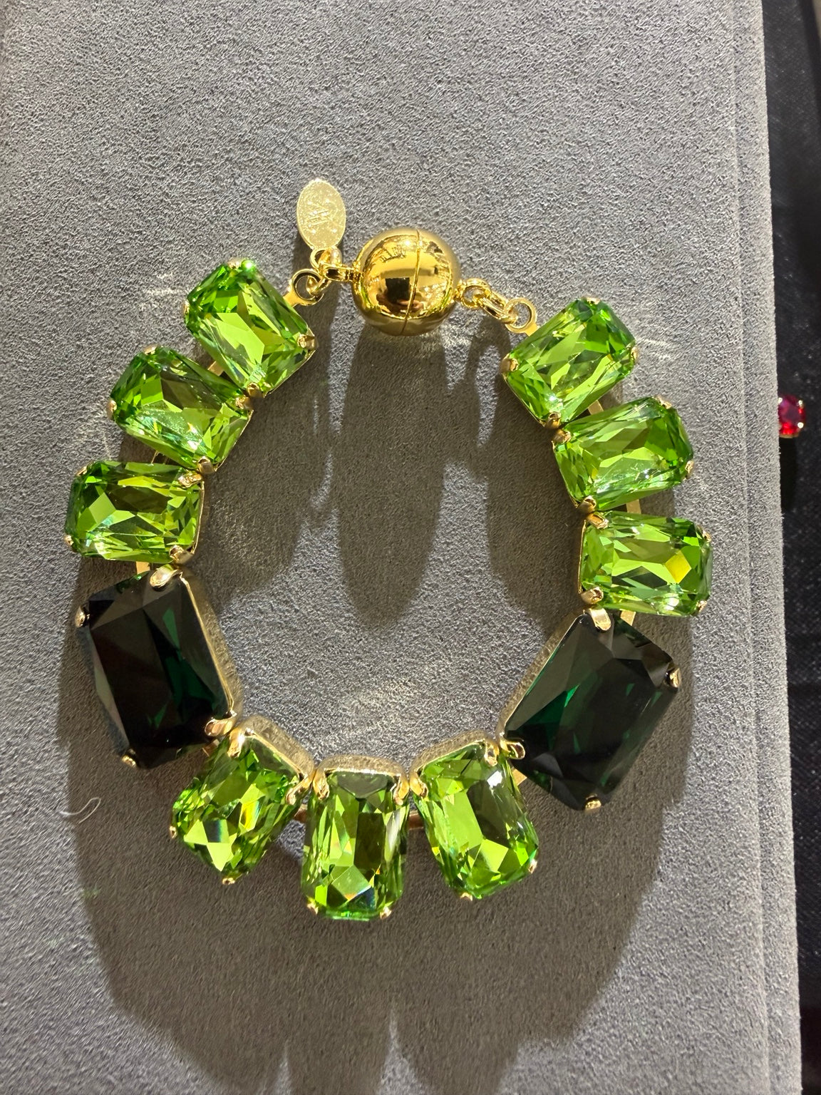 Emerald / Lime / Gold Tone