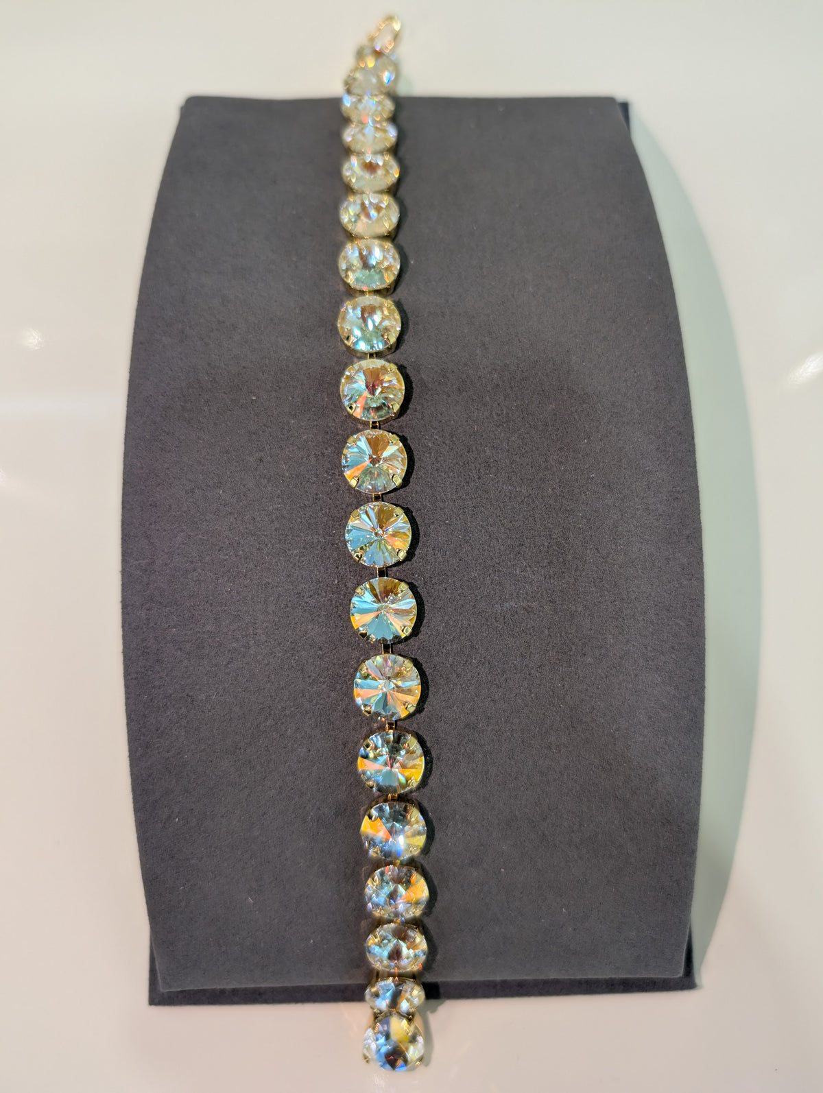 Wafa round faceted strand with teardrop accent — Golden Iridescent
