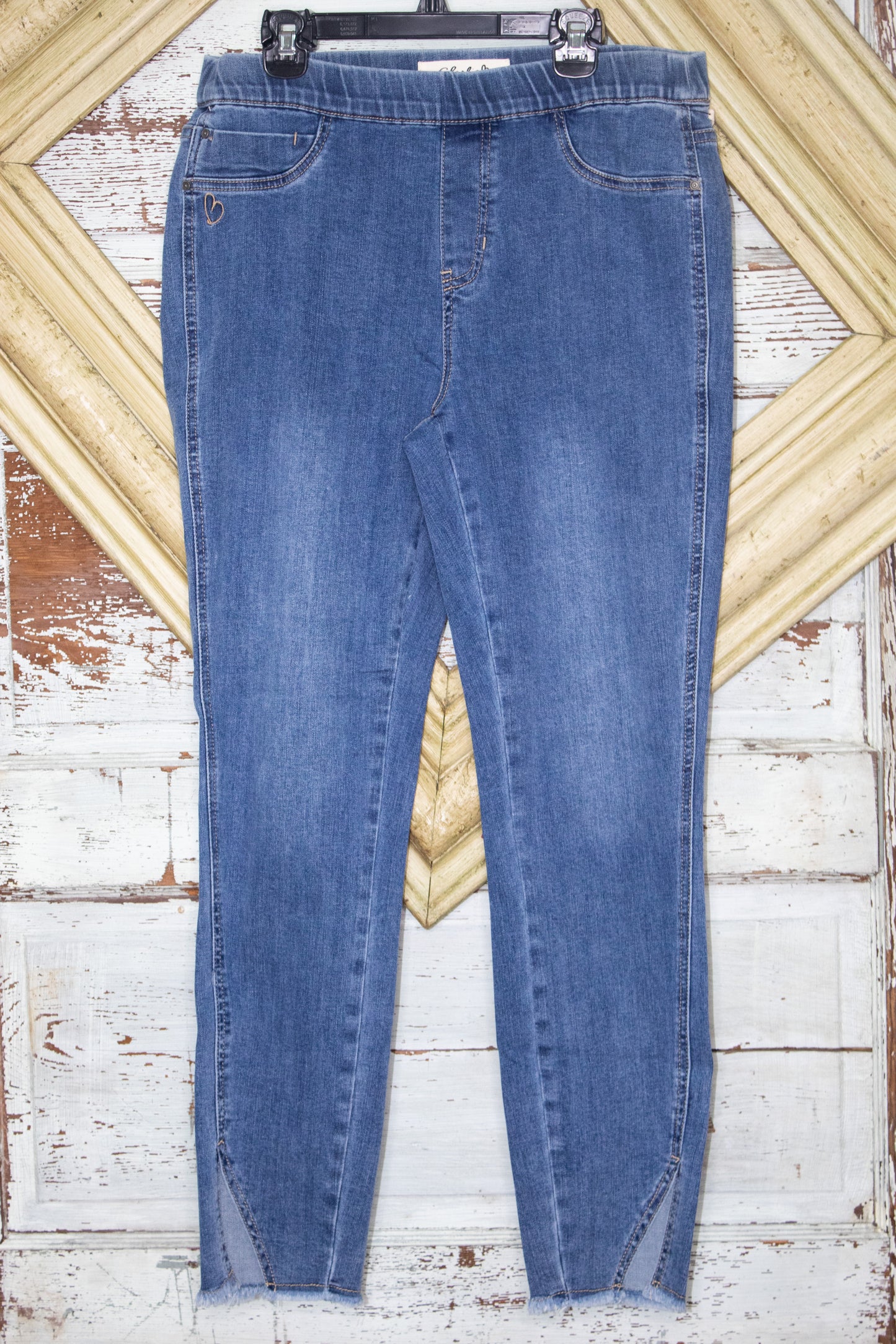 Side Slit Fringe Assymmetrical Cuff Jean